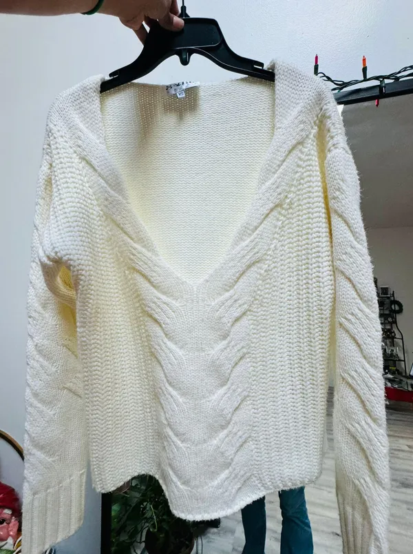 Sabo Skirt Sweater - Image 2