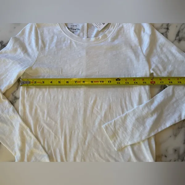 NWT J. Crew Women Green Girlfriend Crewneck Long Sleeve Cotton Shirt XS Sold Out - Image 5