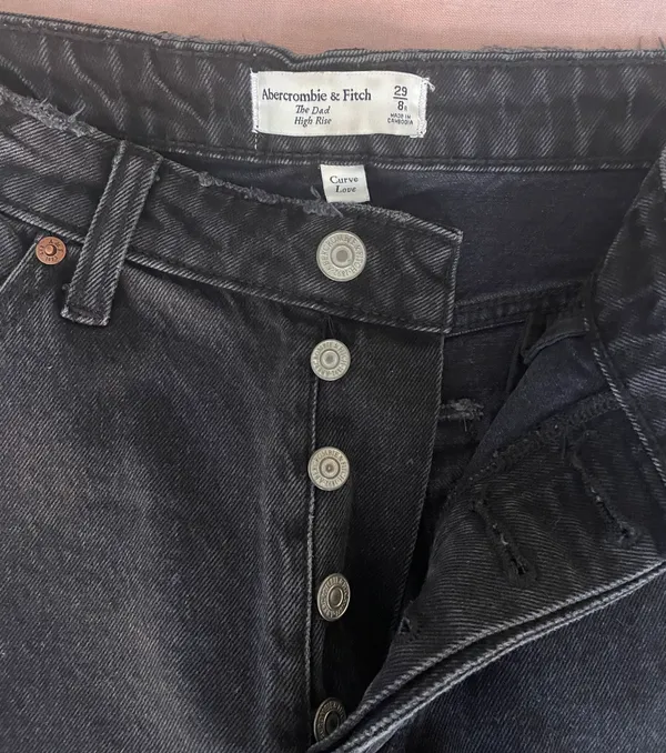 Abercrombie High Waisted Jeans - Image 4