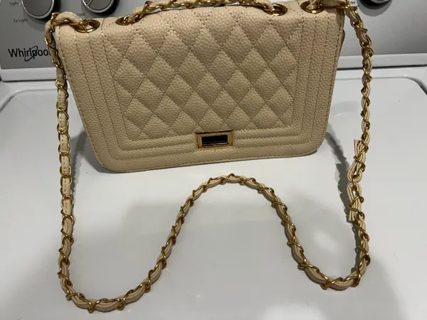 Cream Quilted Bag - Image 4
