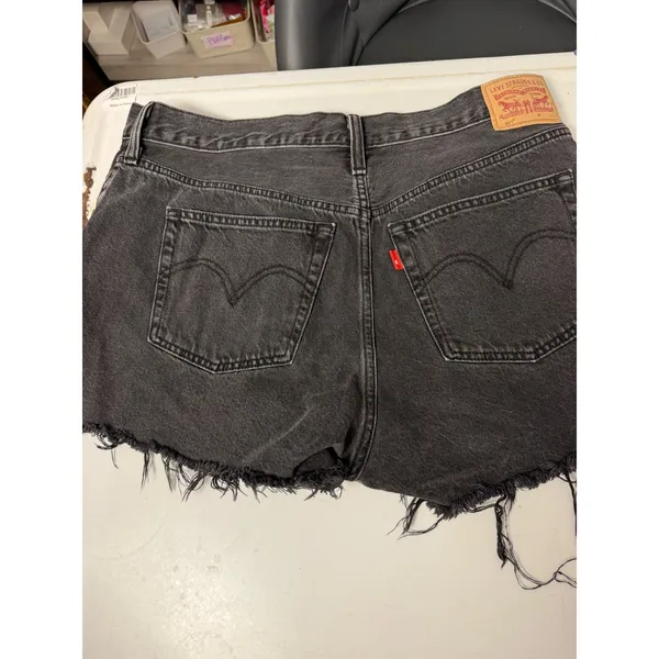 Levis 501 Original High‎ Rise Cut Off Denim Shorts Washed Black Gray W33 - Image 2