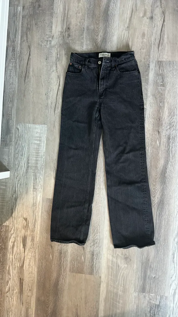 Abercrombie High-Rise Jeans Black - Image 3