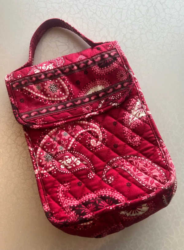 Vera Bradley| mesa red quilted lunch bag  - Image 2