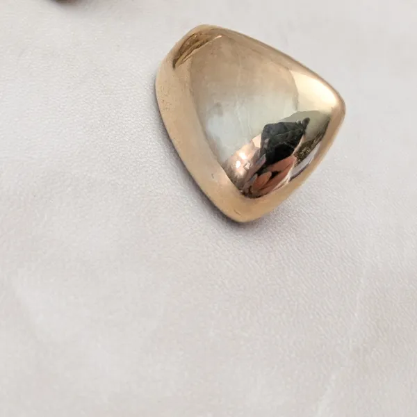 Vintage Clip On Earrings Slightly Curved Stylish Gold Tone Large Chunky - Marks - Image 5