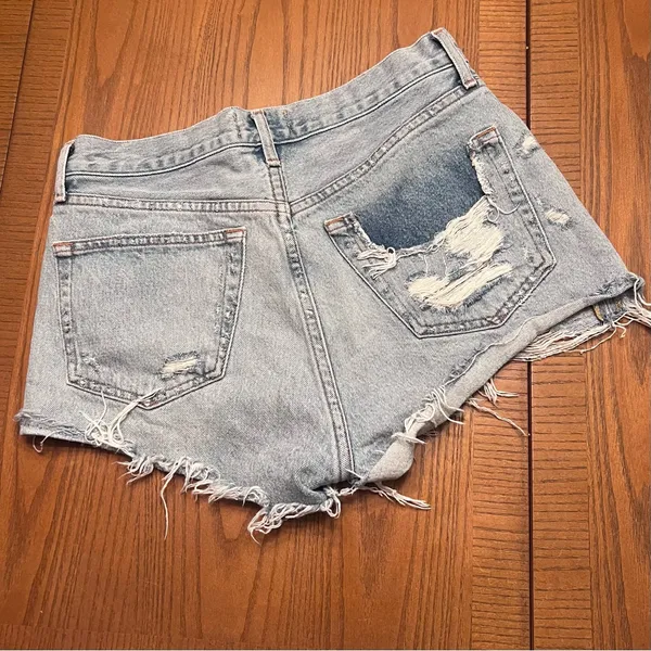 AGOLDE Parker Vintage Distressed Cut Off‎ Denim Shorts in Swapmeet Size 26 - Image 14