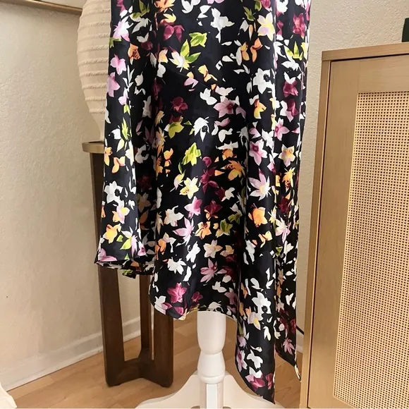 EQUIPMENT Femme Tira Sleeveless Floral Print Silk Dress‎ Asymmetrical Hem Size S - Image 4