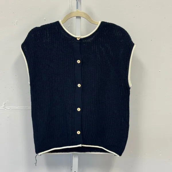 NWT Blu Pepper‎ Navy Blue Button Back Knit Sweater Vest White Trim Medium - Image 2