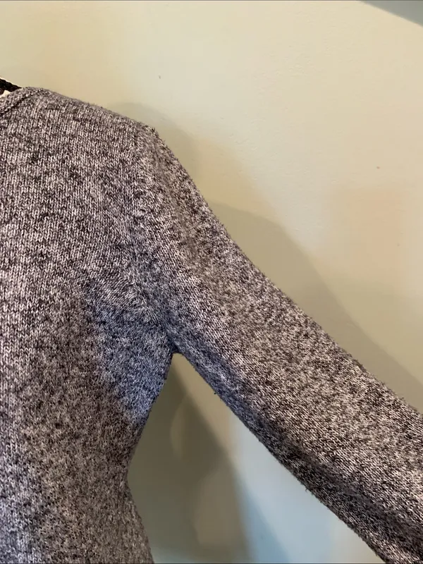 Old Navy Women’s Small Black and Gray Marled Long-Sleeve Pullover Tunic Sweater - Image 2