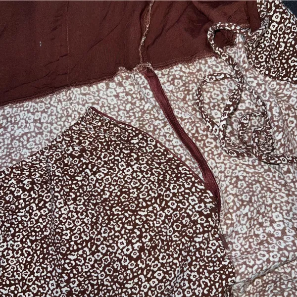 Urban Outfitters Brown and White Mini Dress - Image 6