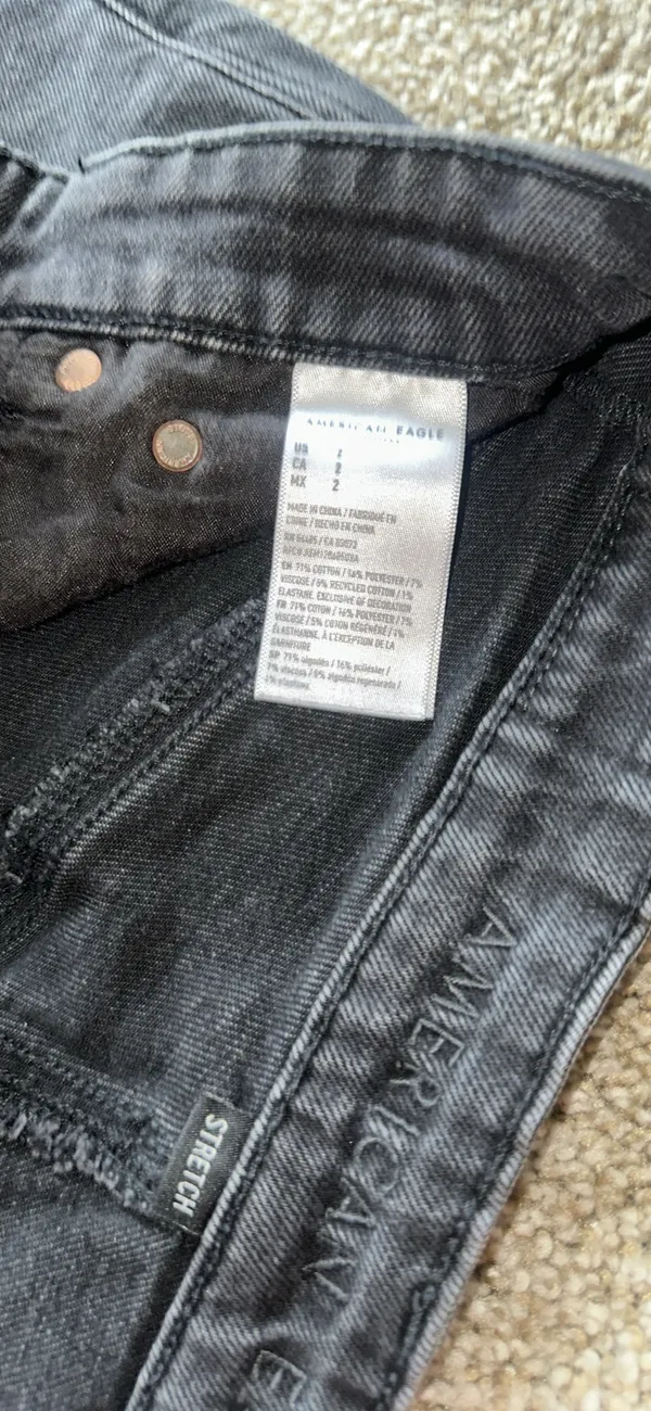 American Eagle Shorts - Image 2