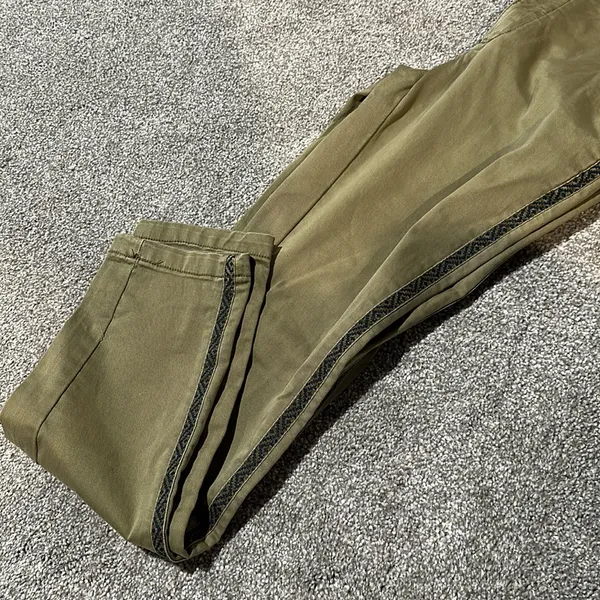 Chino by Anthropologie Relaxed Fit Chino Pants size‎ 25 - Image 8