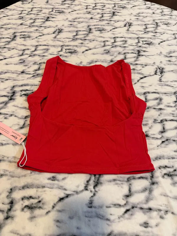 QINSEN Women's Sexy Open Back Sleeveless Crop Tank High Neck Slim Fit Cropped Tee Shirt Y2k Tops Size M. NWT - Image 6