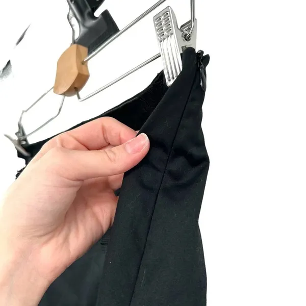 Wolford Black Pencil‎ Skirt Front Slit Satin and Lace Stripe Trim Size US 6 - Image 5