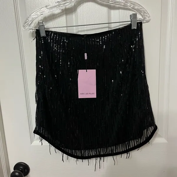 NWT Avec Les Filles Womens Black Sequin Fringe Short‎ Mini Skirt size small - Image 5