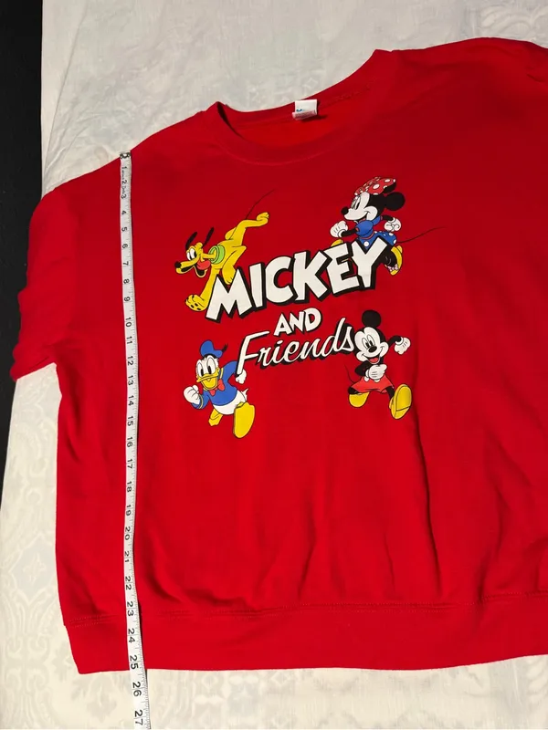 Disney Red 'Mickey and Friends' Crewneck Sweatshirt with Character Art size 3XL - Image 9