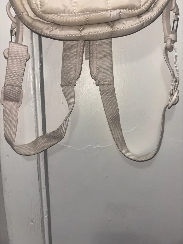 Reebok Bag Crossbody - Image 3