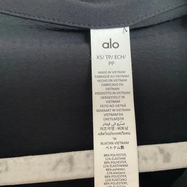 ALO Dreamscape Button Down Long Sleeve Black XS - Image 3