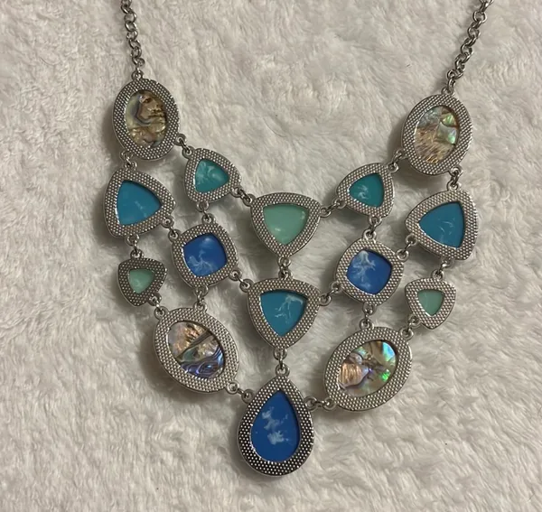 Fashion Costume Jewelry Statement Necklace - Image 3