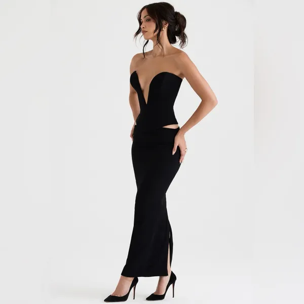 House of CB MARTINEZ Robe Noire Longue Ouverte skirt, Size Small, $190 - Image 8