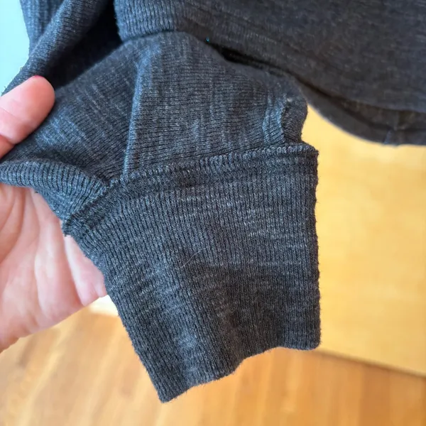 We The Free Cowl Neck Top Women‎ XS Charcoal Grey Exposed Seam Knit Slouchy - Image 6