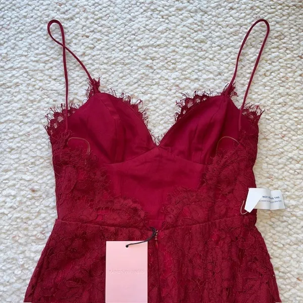 Fame and Partners The Everett Gown Floral Lace High Slit Maroon Red 0‎ - Image 7
