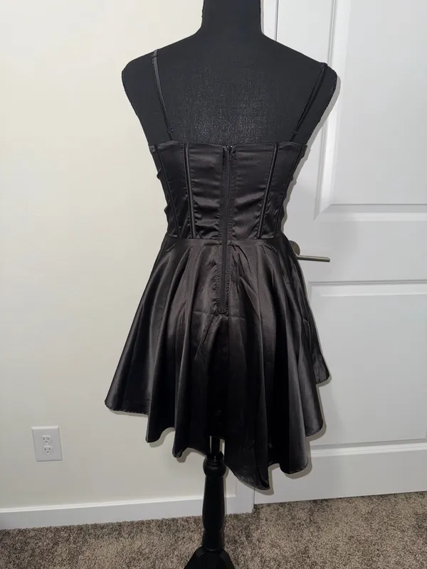 Brand New Windsor Black Corset Dress Size Small - Image 2