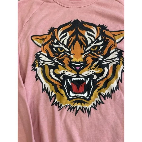 Aviator Nation Sweatshirt Size Large Tiger Graphic Crewneck Petal Pink NWOT - Image 3
