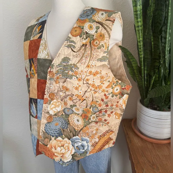 Vintage Patchwork Floral‎ Quilted Vest Reversible Boho Fall Layering large Orange - Image 5