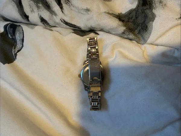 Vintage Fossil F2 Women’s Two-Toned Watch AM-3014 - Image 6