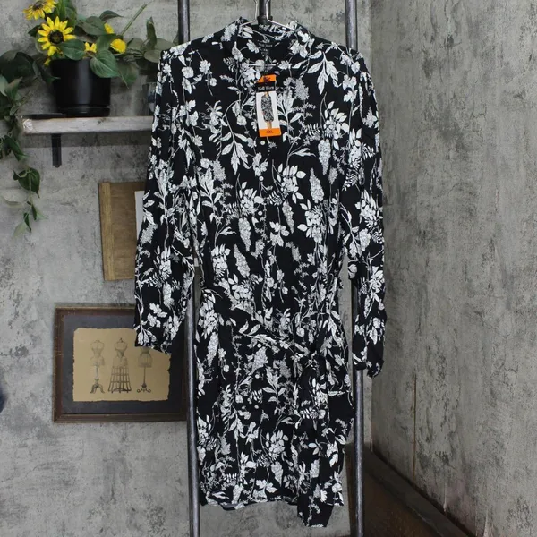 NWT Well Worn Women's Collared Midi Dress with Pockets 1749069 S Black Print - Image 7
