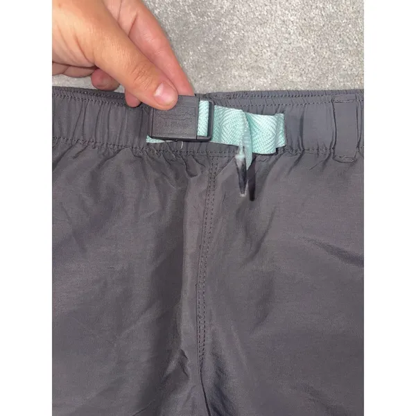 ll bean Women's Supplex Belted Shorts Medium‎ Nylon - Image 3