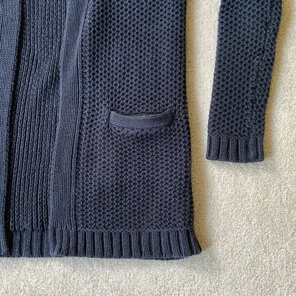 Lands’ End Sweater - Image 2