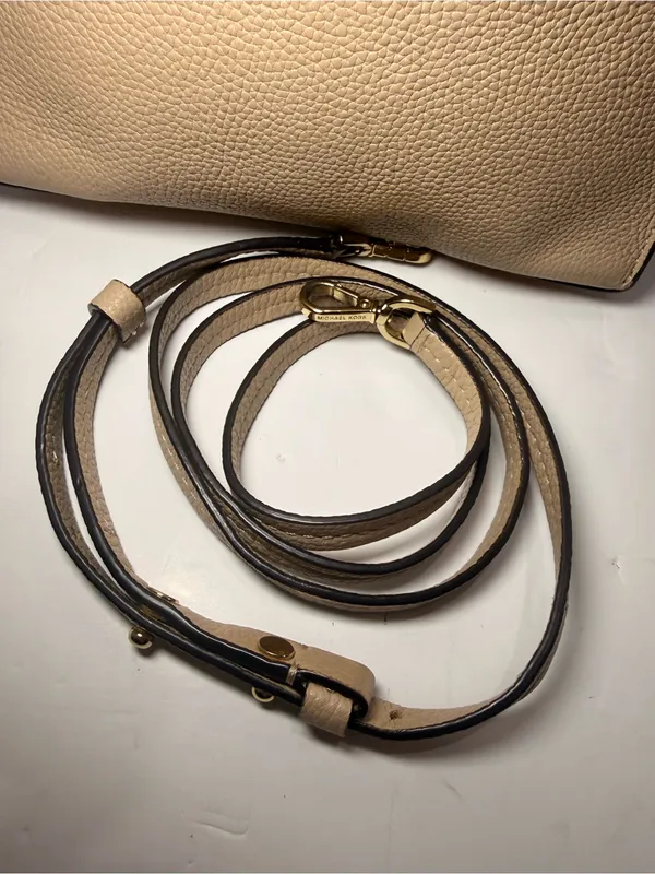 Michael Kors Mercer Small Pebbled Leather Satchel Crossbody Beige Gold - Image 15