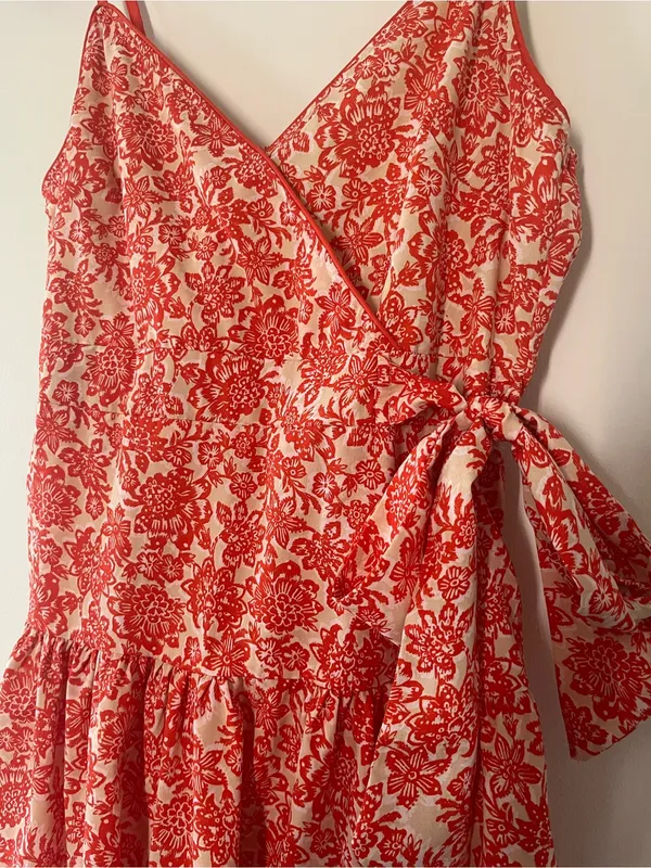 Red Cream Floral Wrap Mini Dress Small Tie Waist Beachy Resort Vacation Summer - Image 4