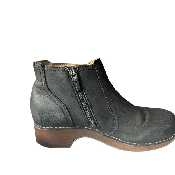 Danskos black leather Barbara low bootie size 36 US 5.5-6 - Image 2