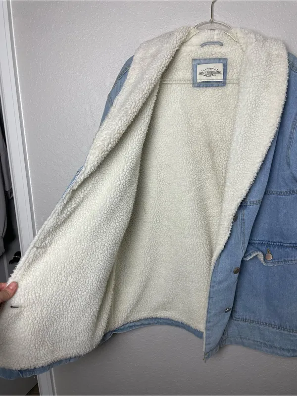 Ashley Vintage Charm HEAVY Sherpa-Lined Light Blue Denim Jacket Size L - Image 9