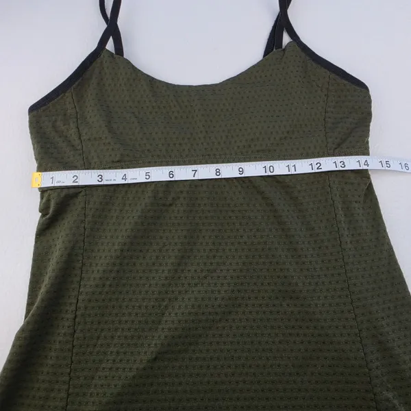 Athleta Chi Mesh Tank Top Olive Green Strappy Back Built in Bra Size Medium - Image 9