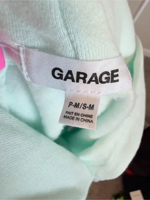 NWOT Garage Ultra Fleece oversized hoodie with pockets size s/m in Julip Green - Image 7