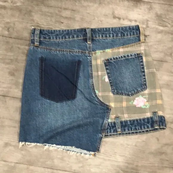 Bdg denim patch skirt nwot - Image 4