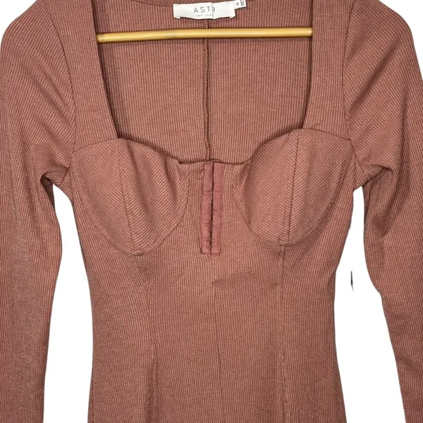 ASTR the Label Ribbed Mini Dress Womens Medium‎ Blush Pink Long Sleeve ADR100890 - Image 5