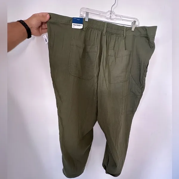 Old Navy High-Waisted Slouchy Cropped‎ Tapered Gauze Casual Pants Plus Size 28 - Image 3