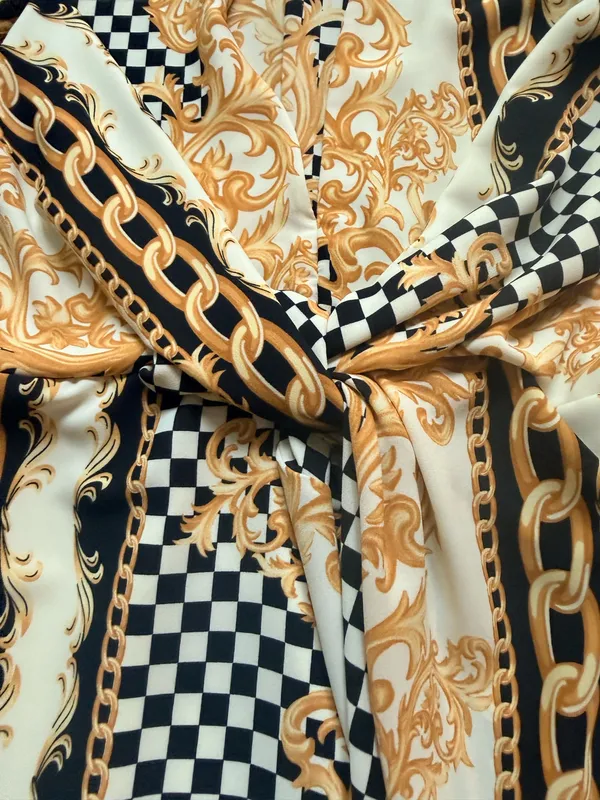 Vici mini wrap dress size small  - Image 2