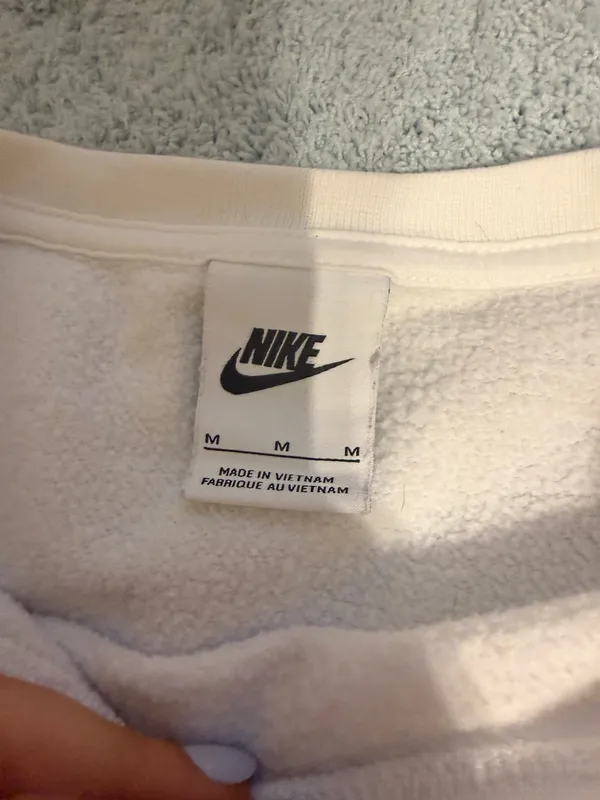 White Nike Sweatshirt Pullover - Image 2