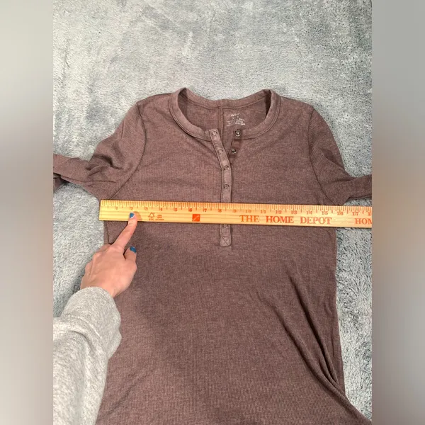 Aerie Brown Long Sleeve ribbed Henley Top medium - Image 8
