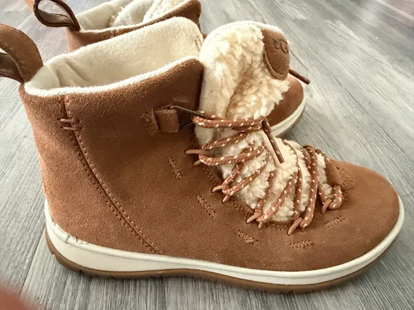 UGG Women’s Lakesider Boots Size 7 - Image 5