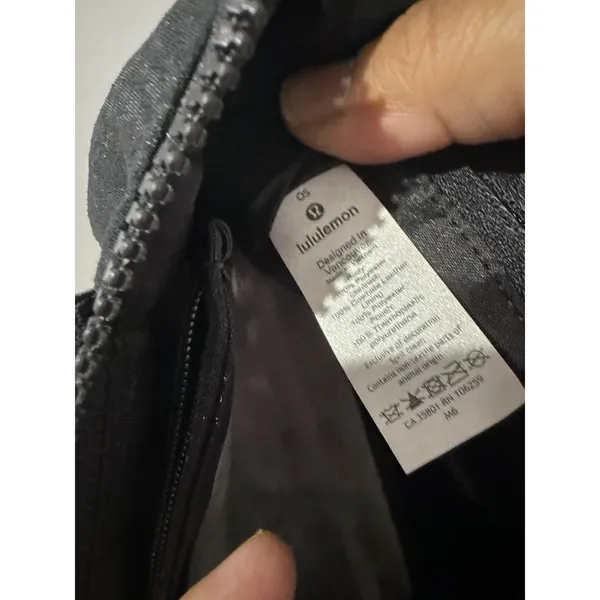 Lululemon Travel Easy Kit‎ Pouch Leather Trim Black L - Image 4