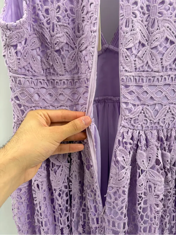 The clothing company purple v-neck lace bohemian maxi dress size large NWT - Image 9