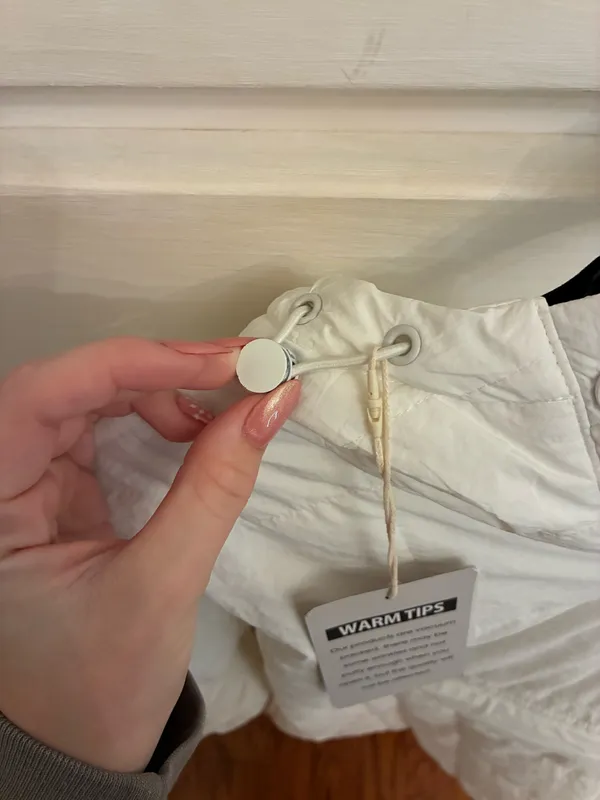 White Womens Puffer Jacket Amazon - Image 8