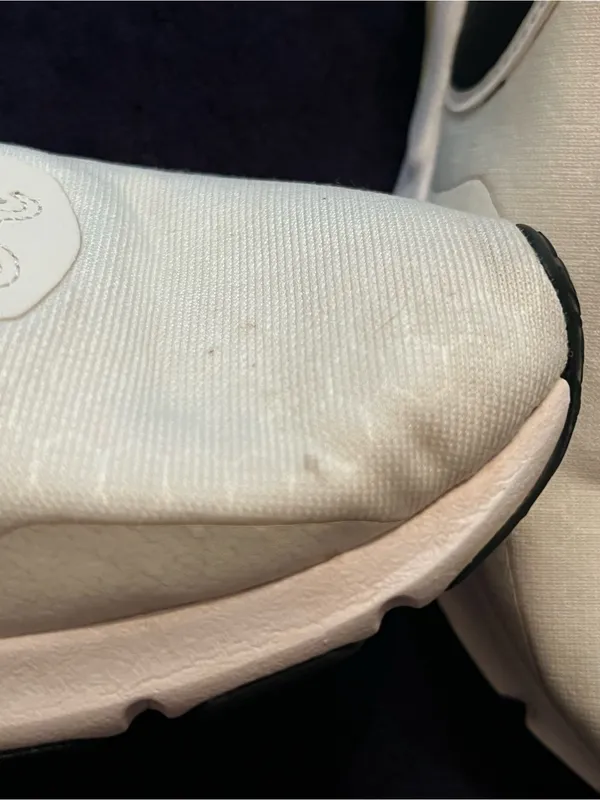 Nike Legend Essential 2 - Image 6