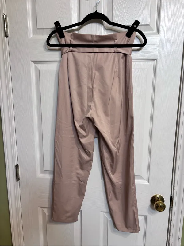 SHEIN Beige High-Waist Paperbag Trousers with Tie Belt - Image 3